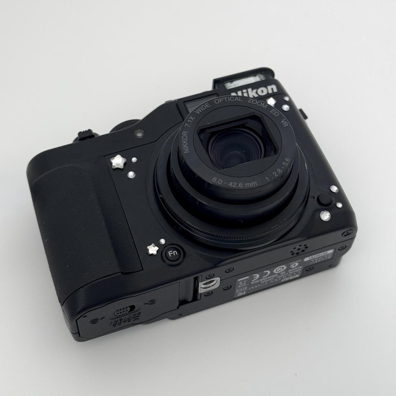 Nikon Coolpix P7000 Digital Camera Bundle β§Λ . πββ¬...