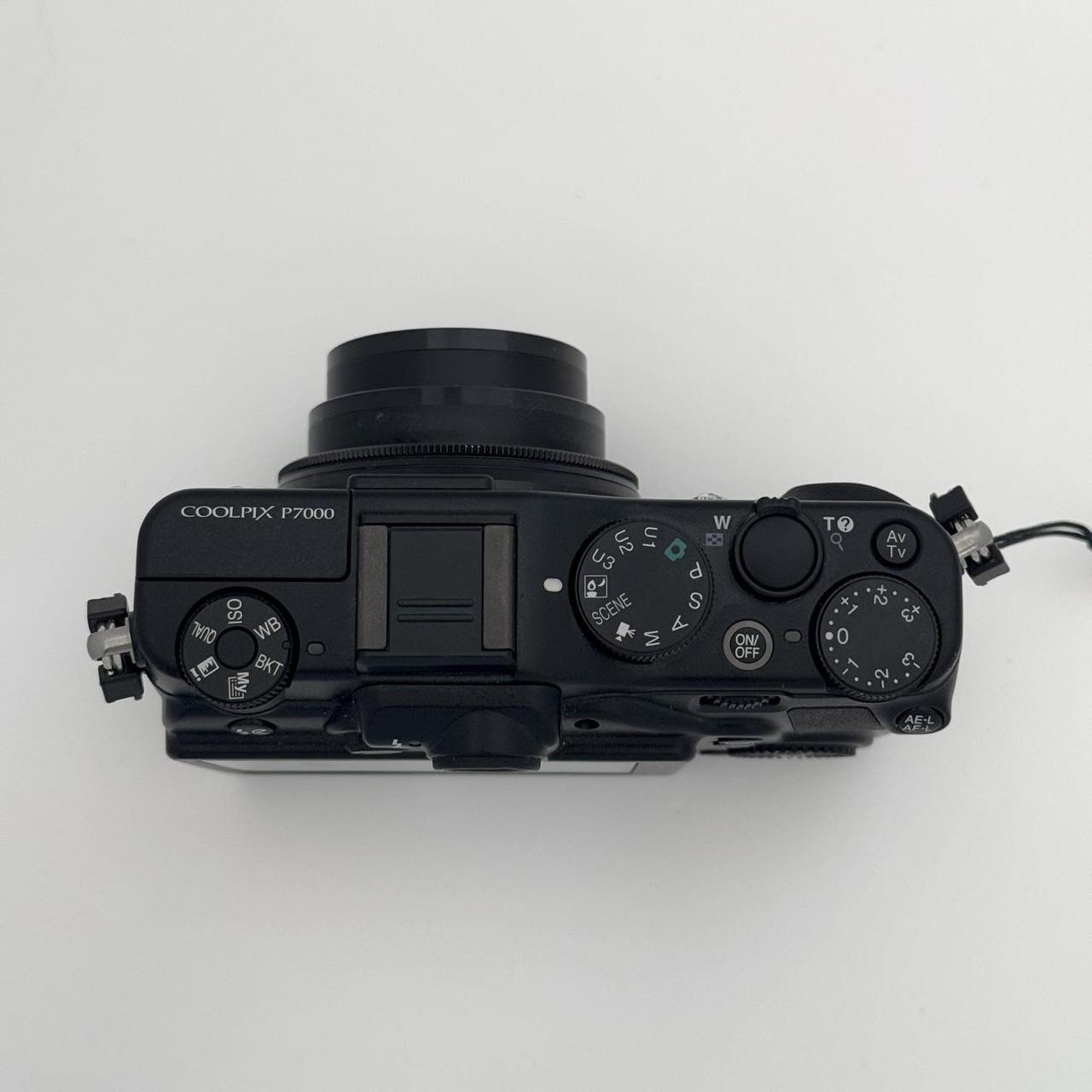Nikon Coolpix P7000 Digital Camera Bundle β§Λ . πββ¬...